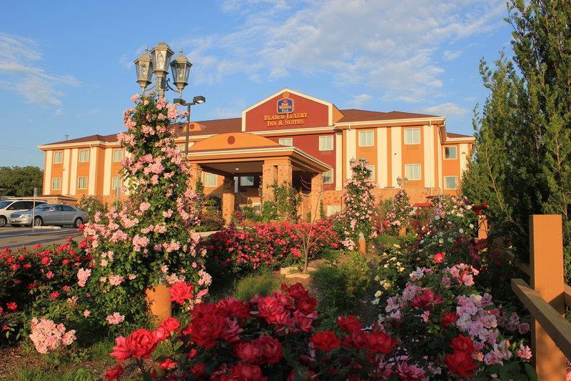 Blanco River Hotel מראה חיצוני תמונה